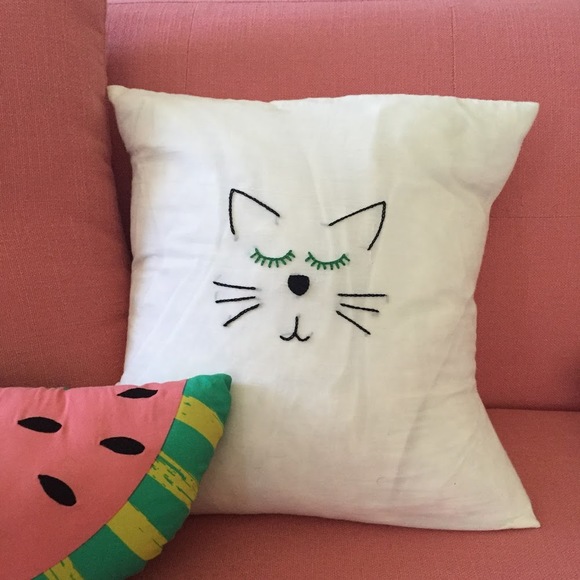 Meet your Posher, Erica - Picture 1 of 1